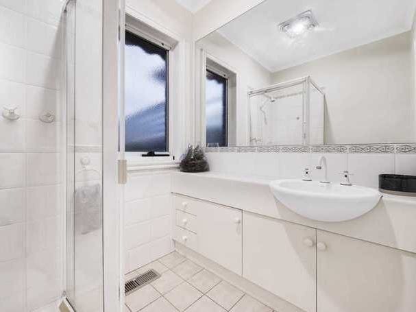 Private Rental in Glen Waverley, Vic 3150