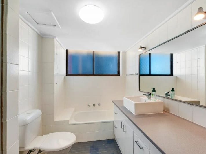 Private Rental in Surfers Paradise, Qld 4217