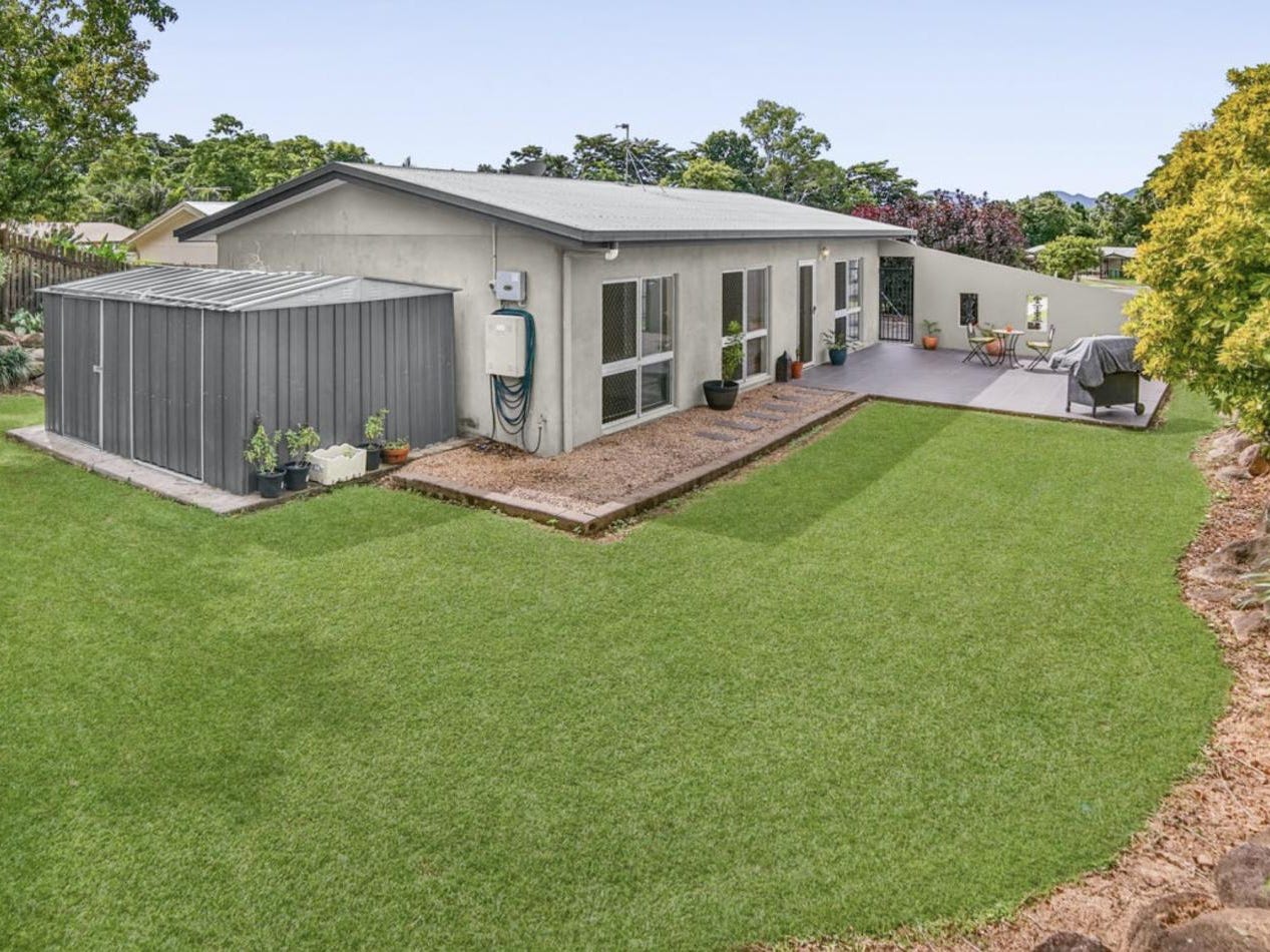 Private Rental in Mount Sheridan, Qld 4868