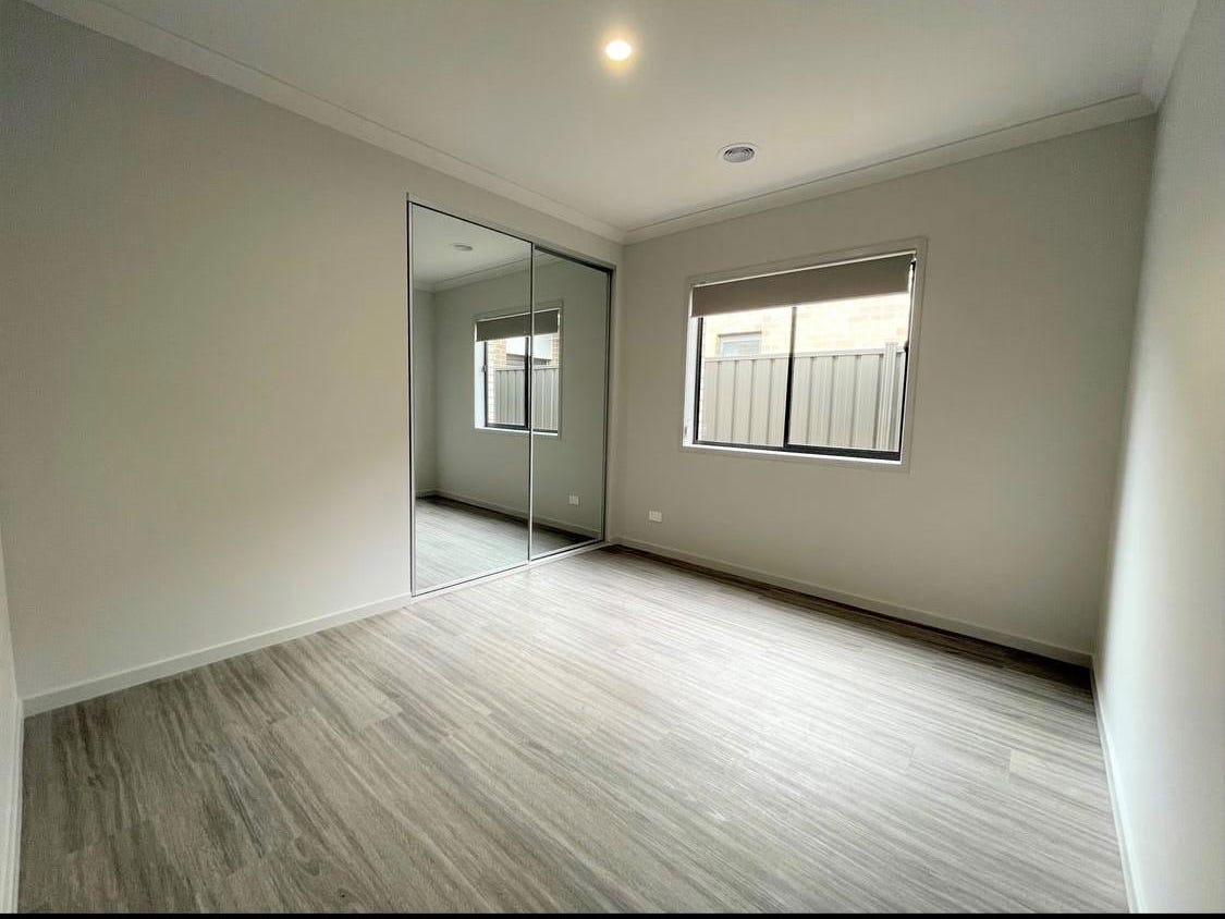 Property for Rent: Truganina, Vic 3029