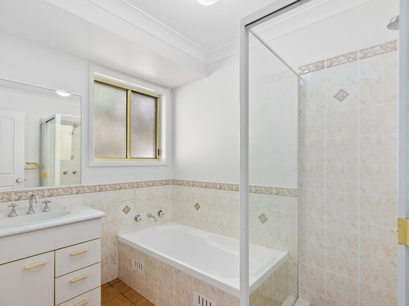 Private Rental in Bonnells Bay, NSW 2264