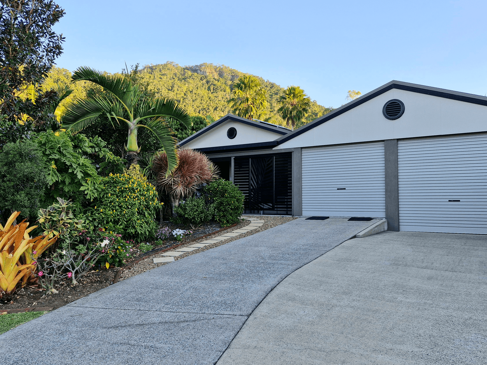 Land for sale - Cannonvale, Qld 4802