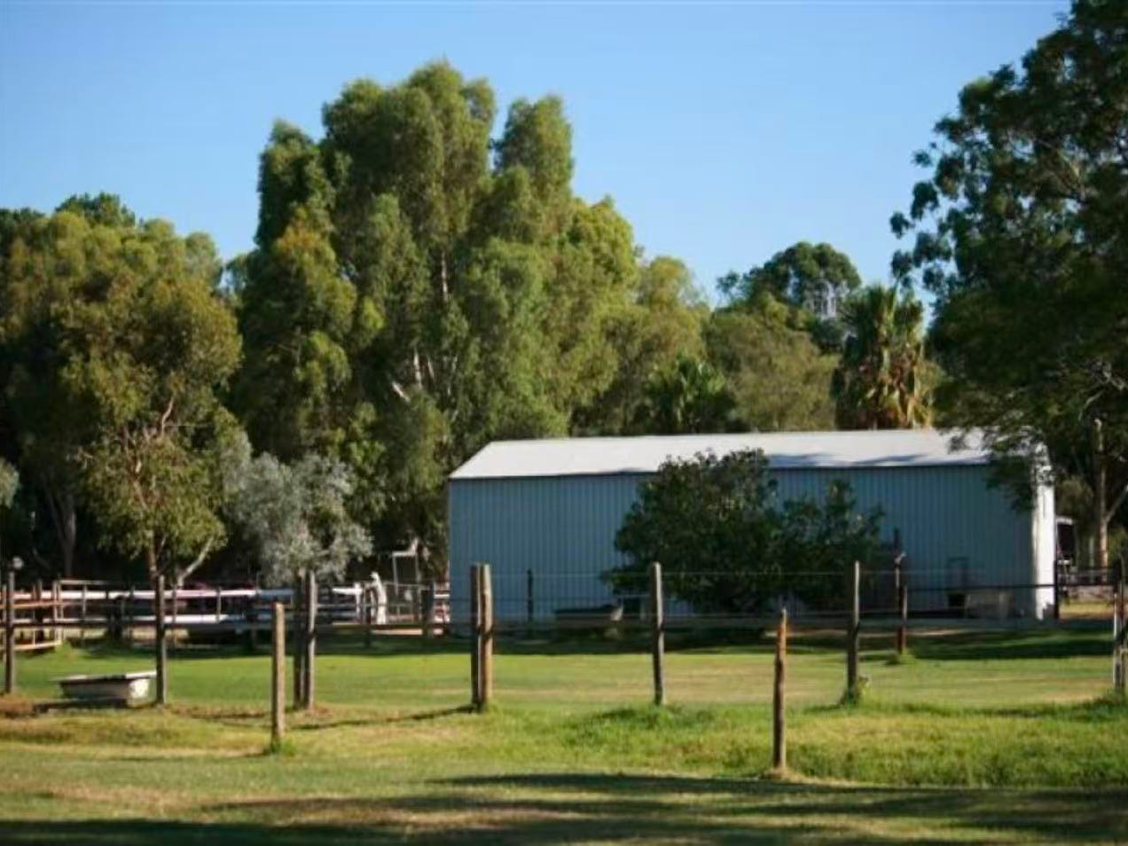 Private Property - Bullsbrook, WA 6084