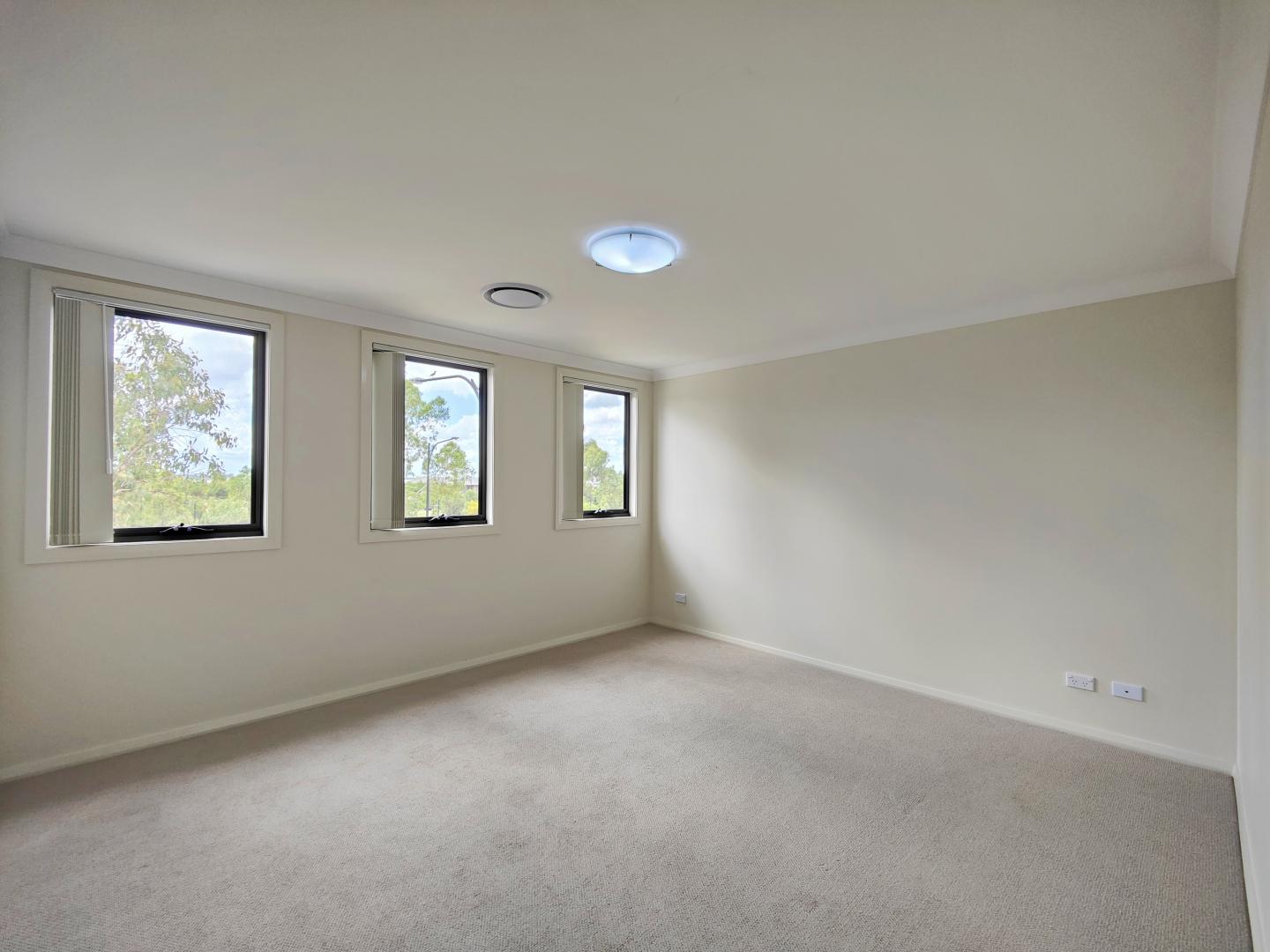 Private Rental in Box Hill, NSW 2765