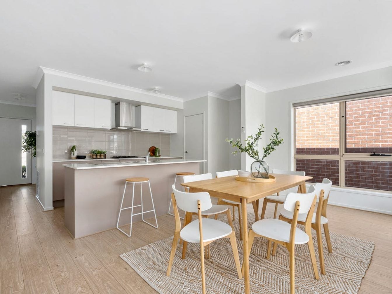 Private Rental in Armstrong Creek, Vic 3217