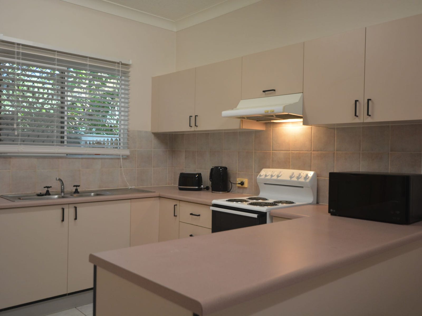 Private Rental in Townsville City, Qld 4810