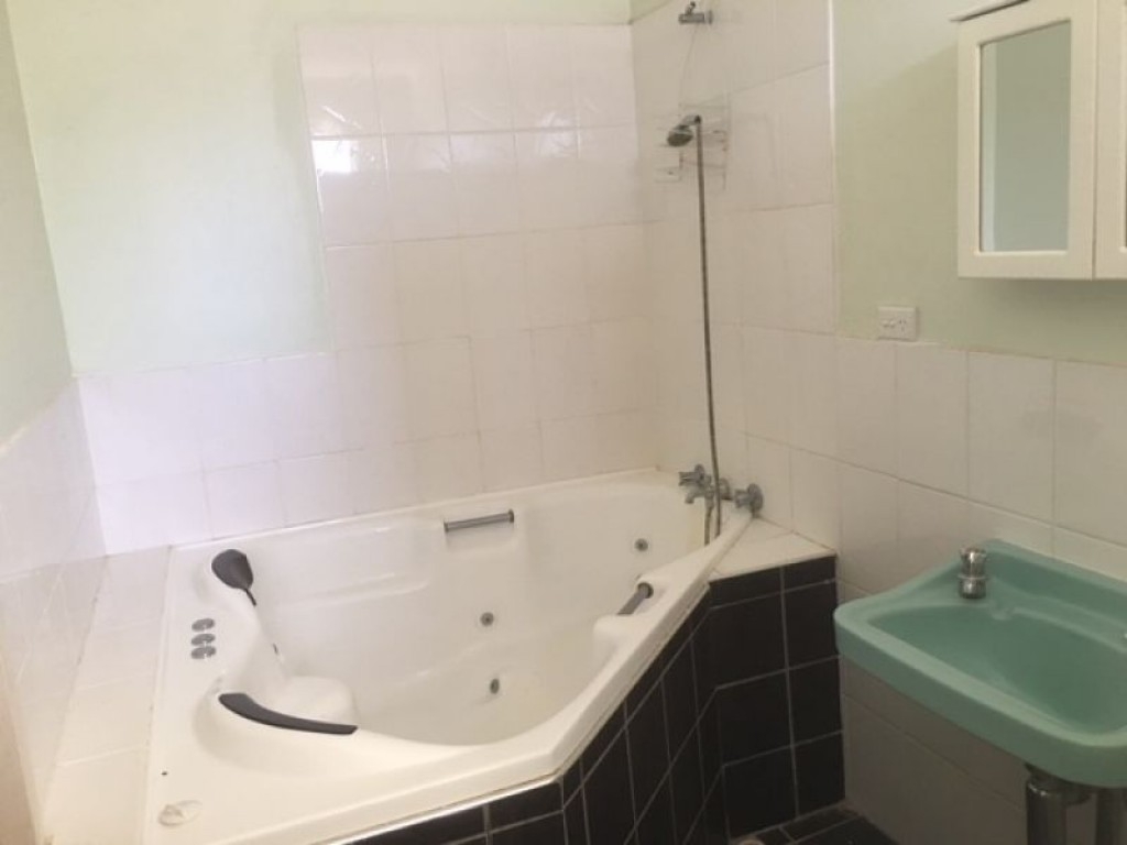 Private Listing - Quorn, SA 5433