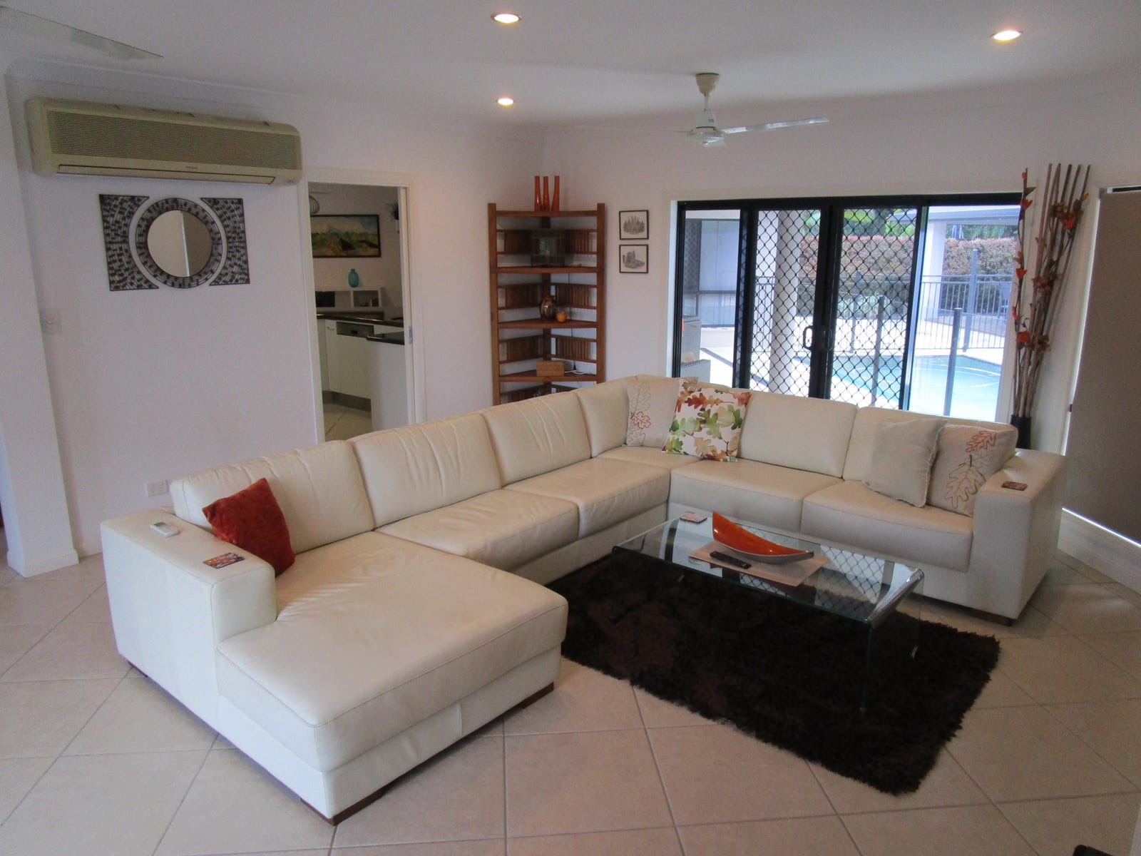 Private Rental in Brinsmead, Qld 4870