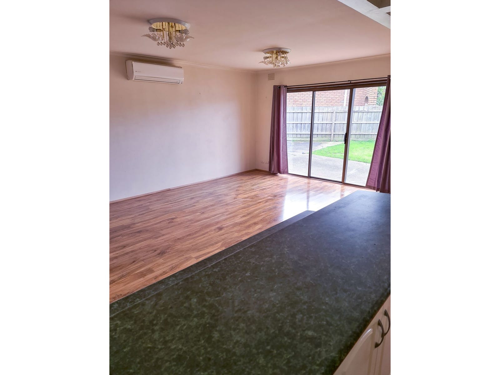 Property for Rent: Scoresby, Vic 3179