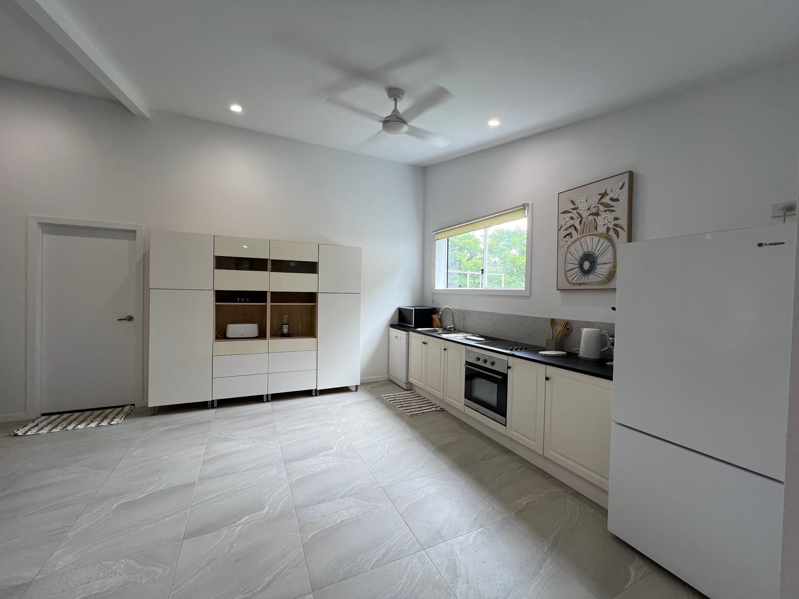 Private Rental in Clagiraba, Qld 4211