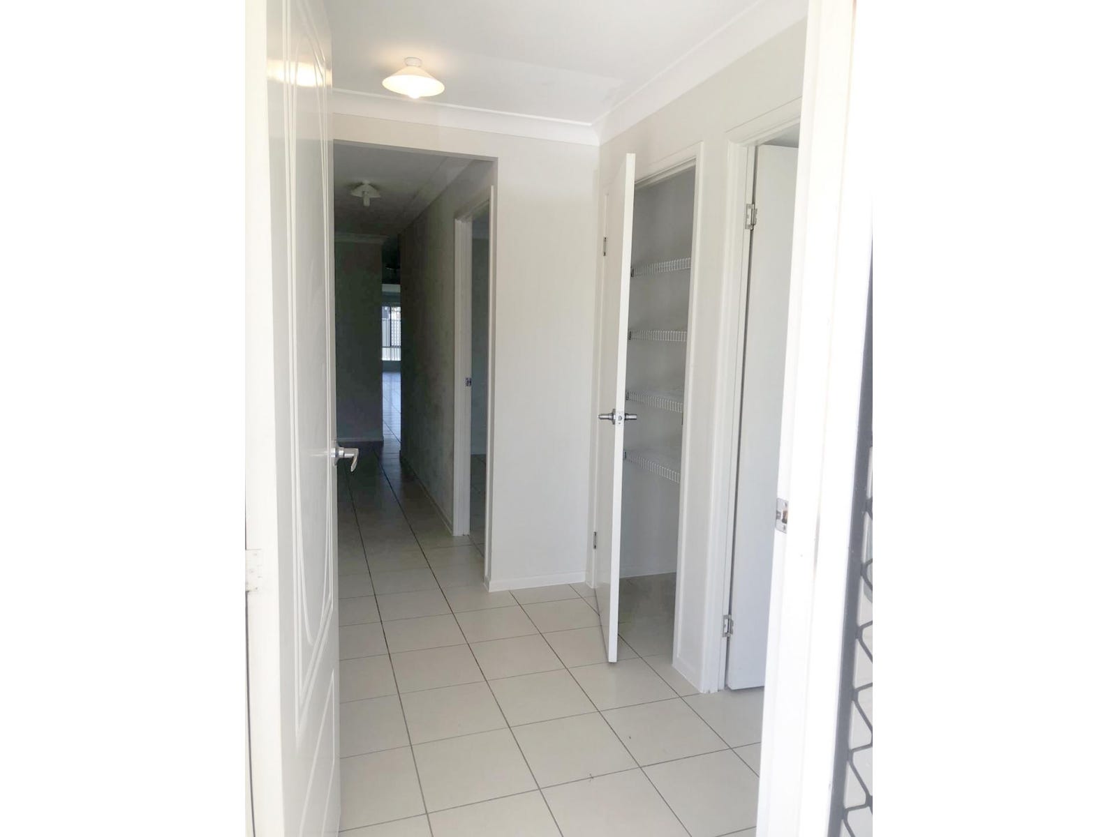 Property for Rent: Banyo, Qld 4014