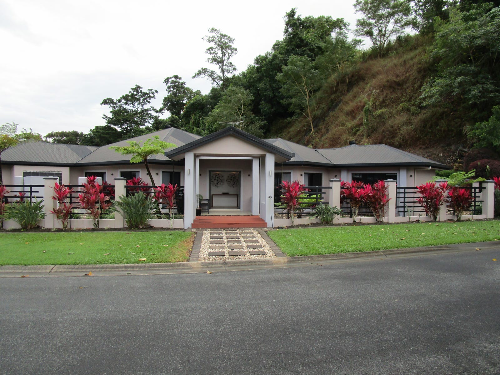 Land for sale - Brinsmead, Qld 4870