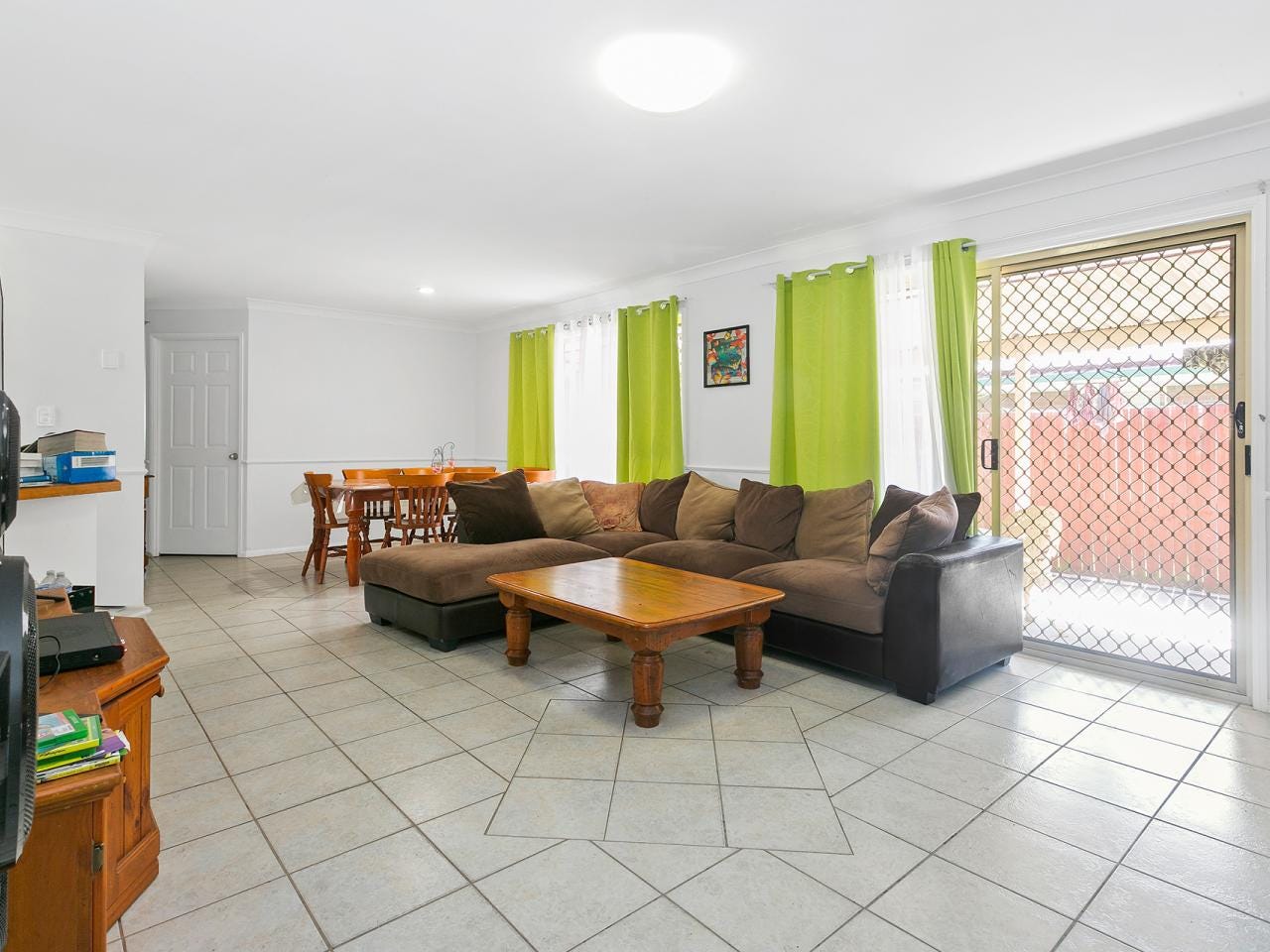 Private Rental in Forest Lake, Qld 4078