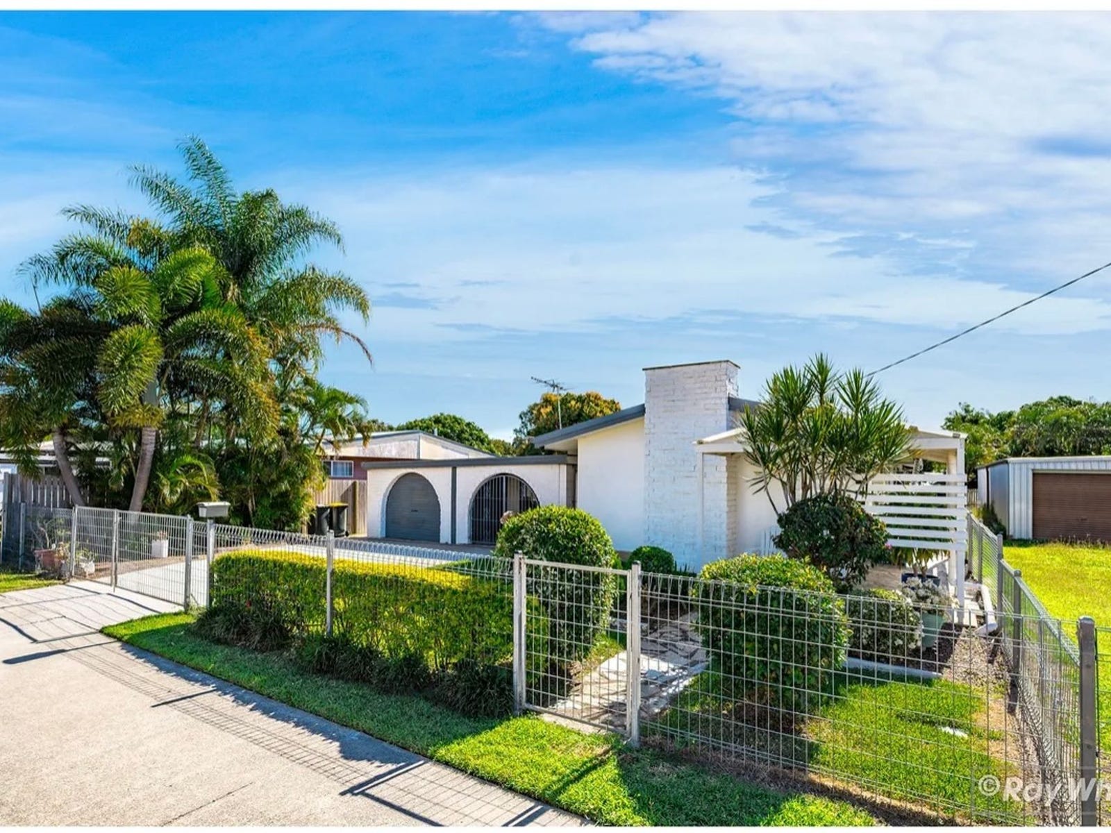 Private Real Estate - Frenchville, Qld 4701