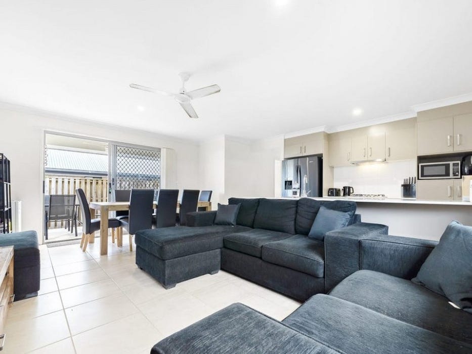 Private Rental in Logan Reserve, Qld 4133