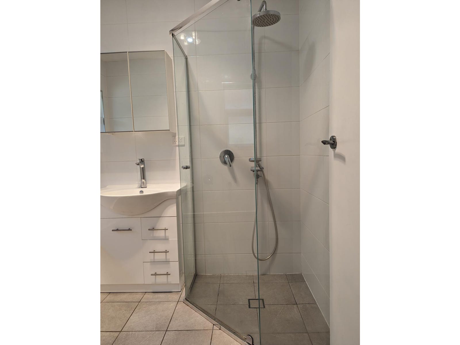 Private Rental in Lower Mitcham, SA 5062