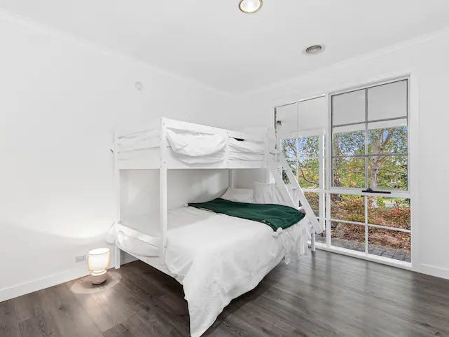 Private Rental in Mount Martha, Vic 3934