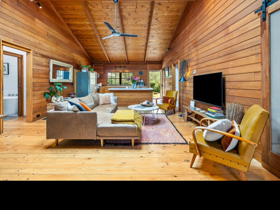Private Rental in Mount Martha, Vic 3934