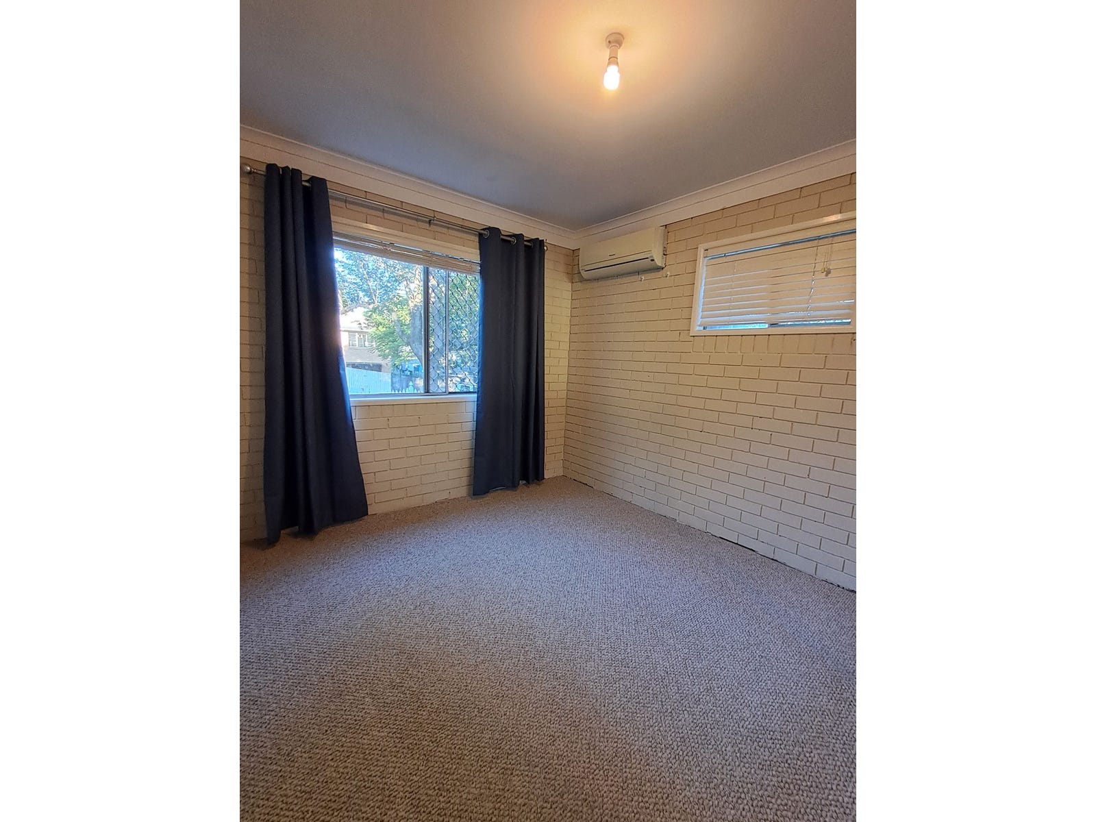 Private Rental in The Gap, Qld 4061