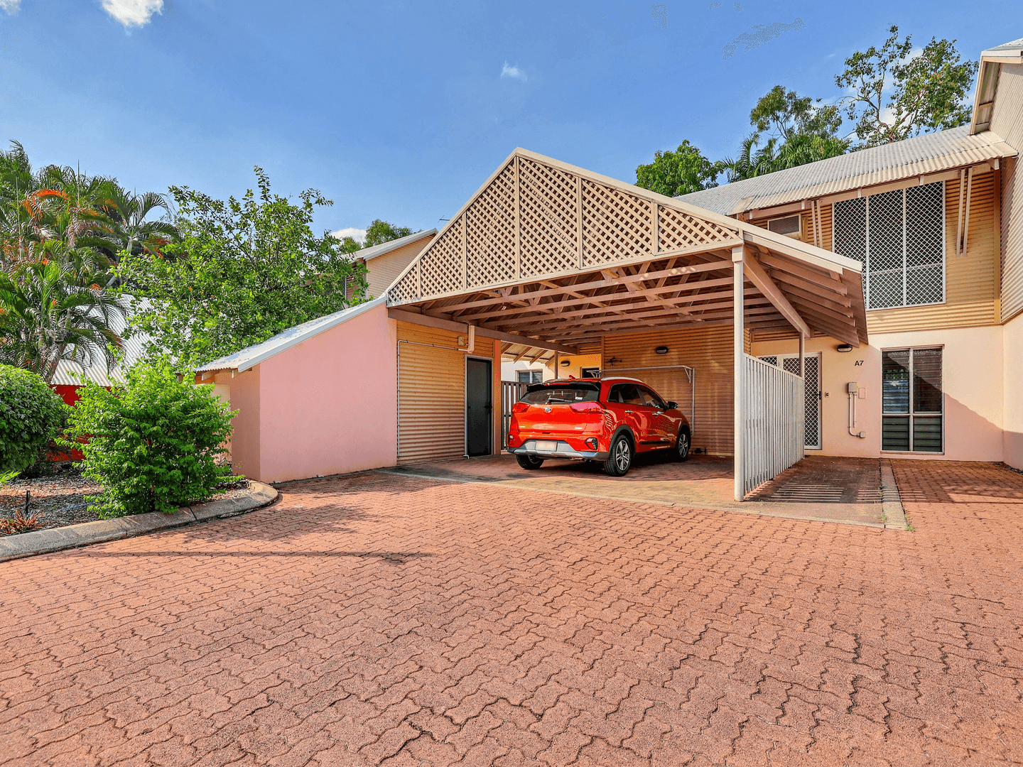 Private  Property - Driver, NT 0830