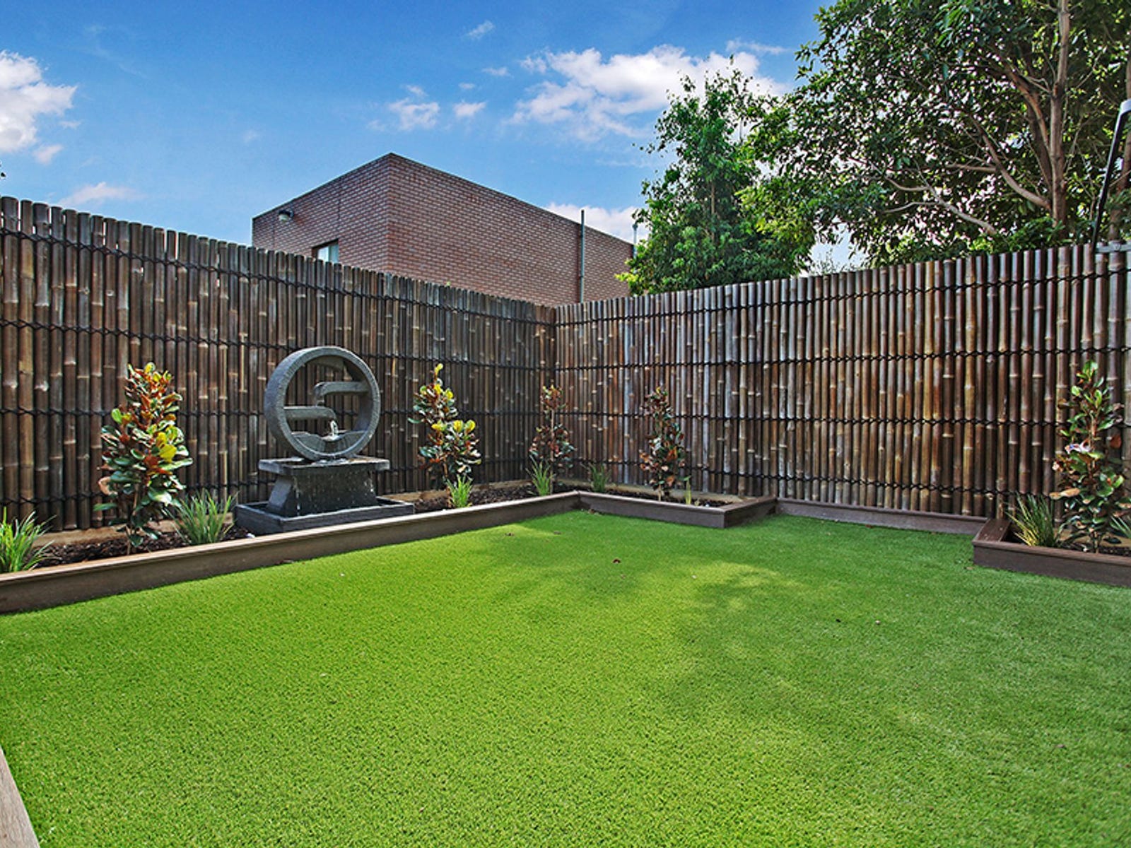 Private Rental in Brunswick West, Vic 3055