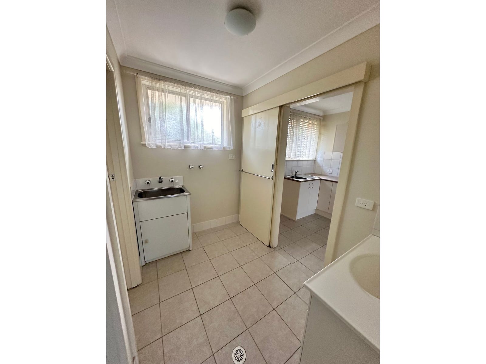 Property for Rent: North Albury, NSW 2640