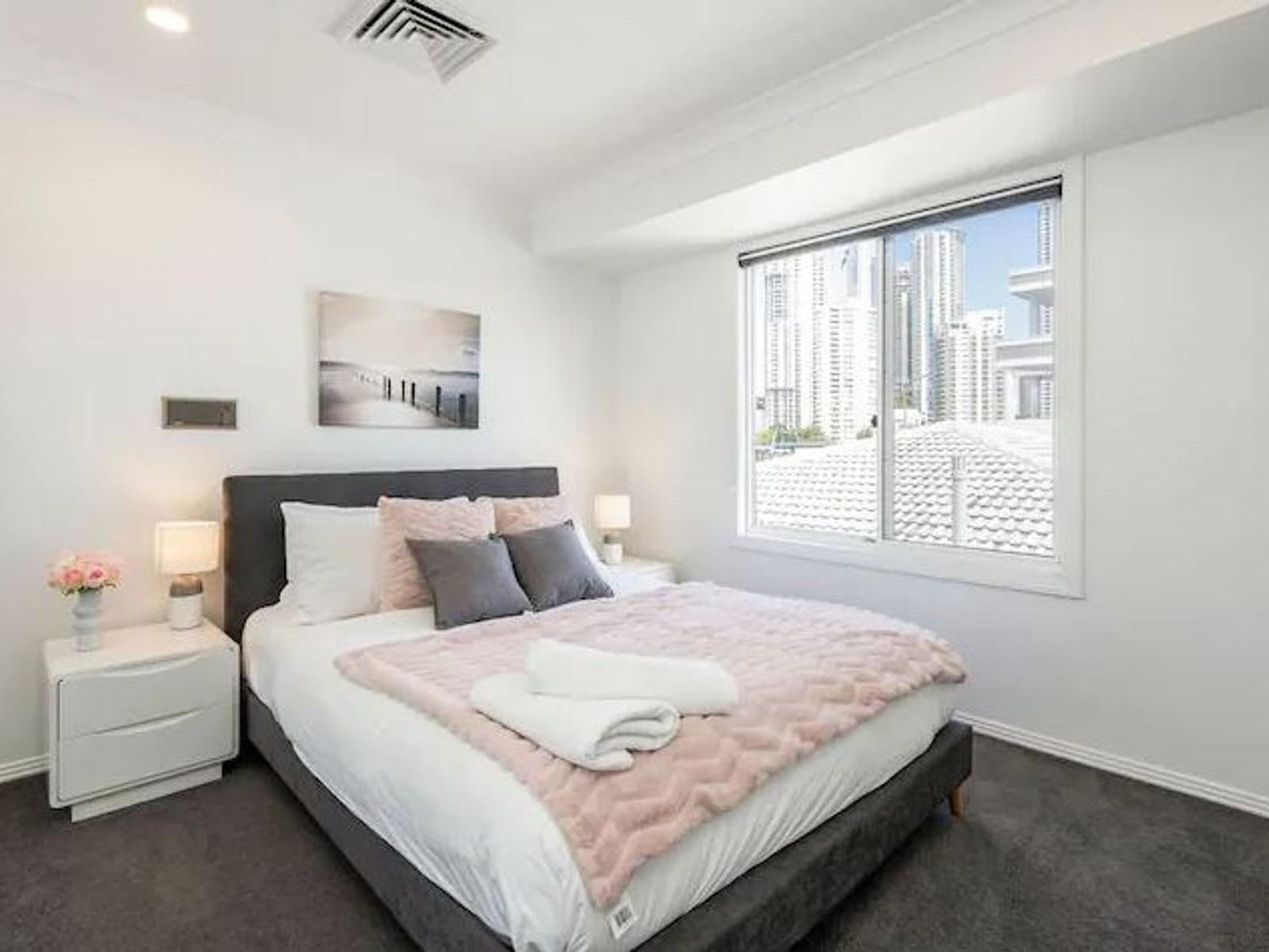Private Rental in Surfers Paradise, Qld 4217