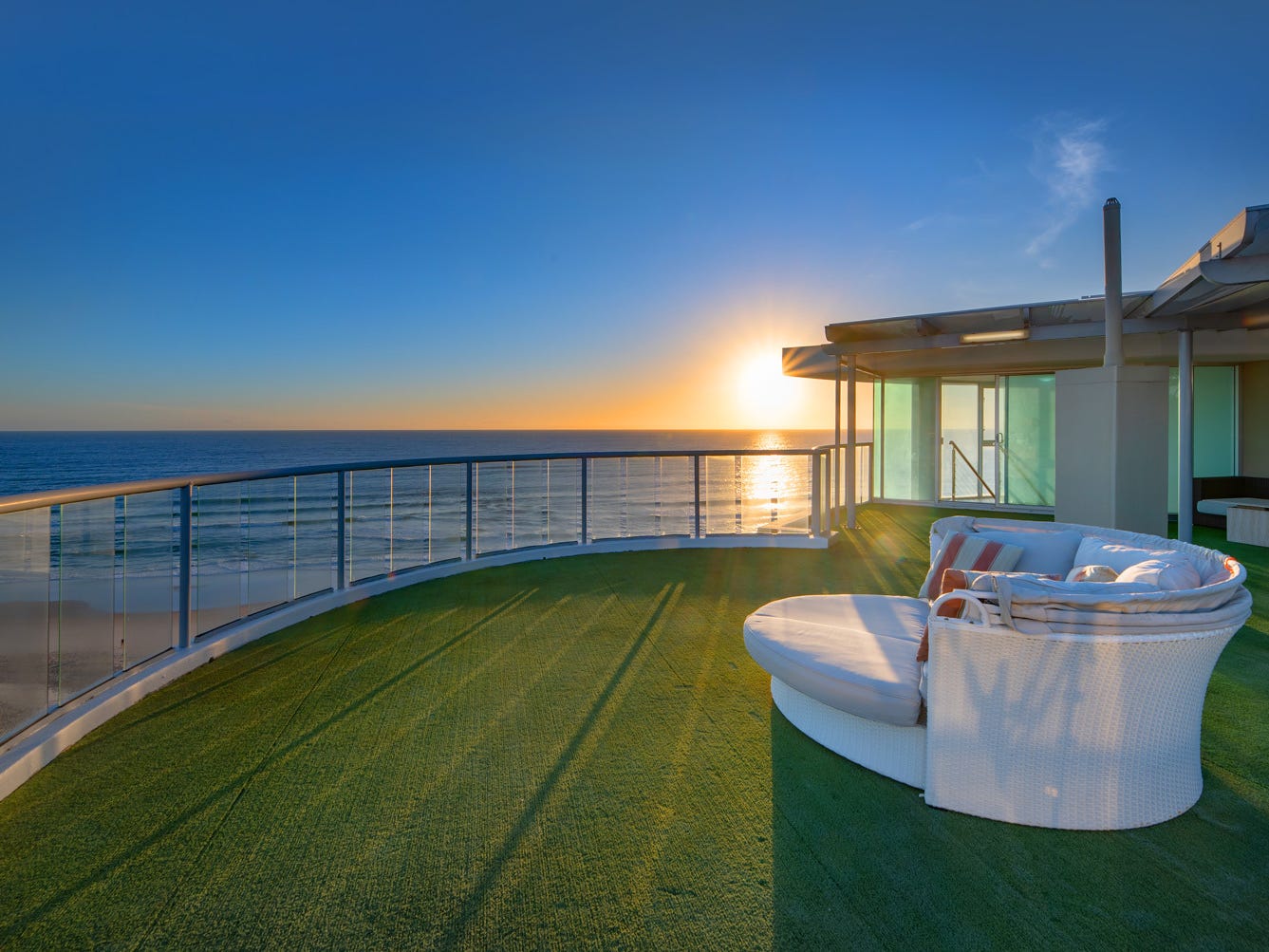 Private Listing - Palm Beach, Qld 4221