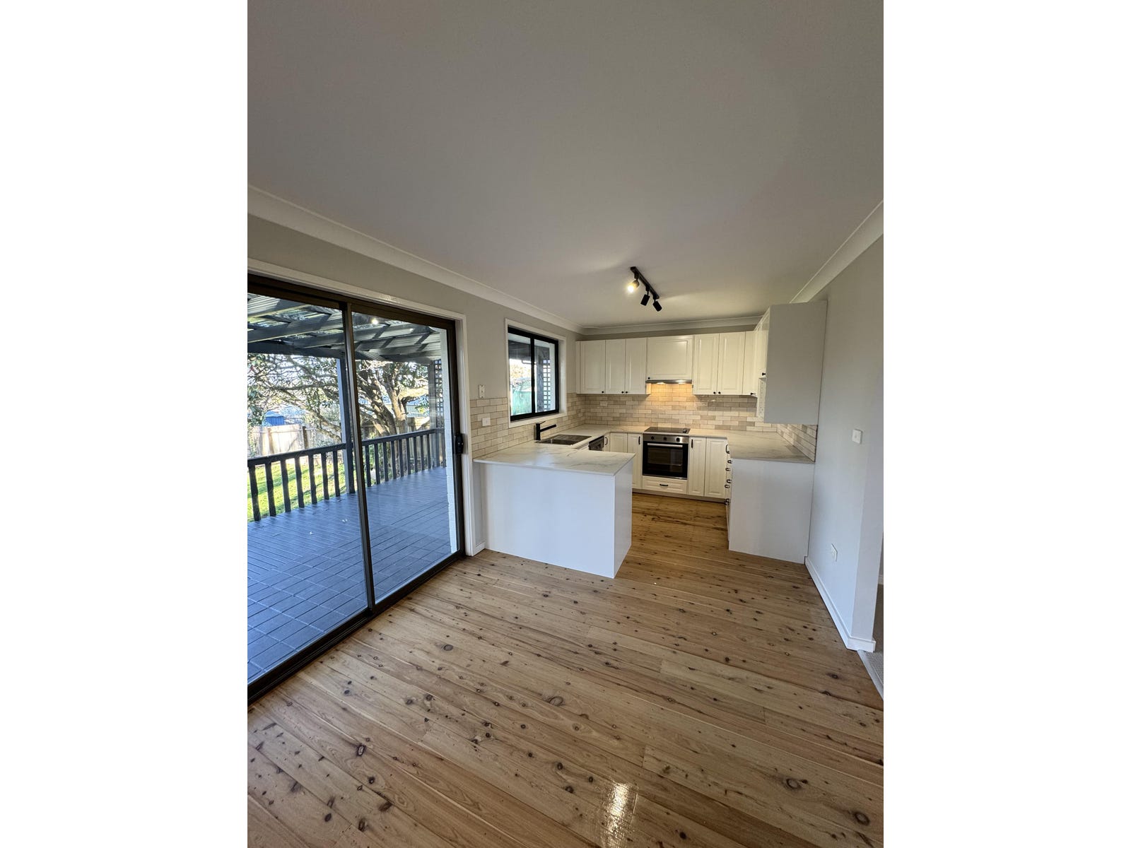 Property for Rent: Colo Vale, NSW 2575