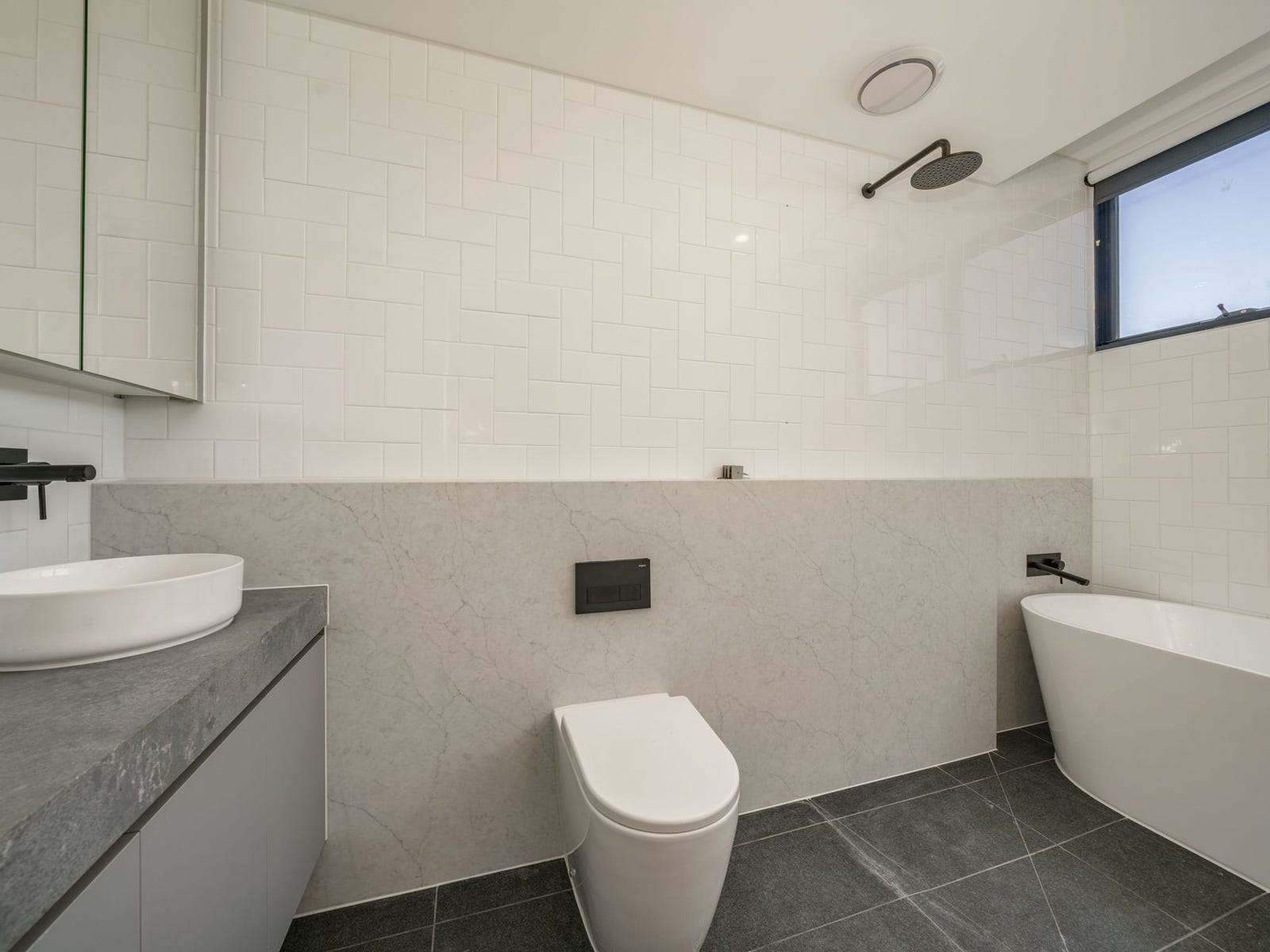 Private Rental in Windsor, Vic 3181