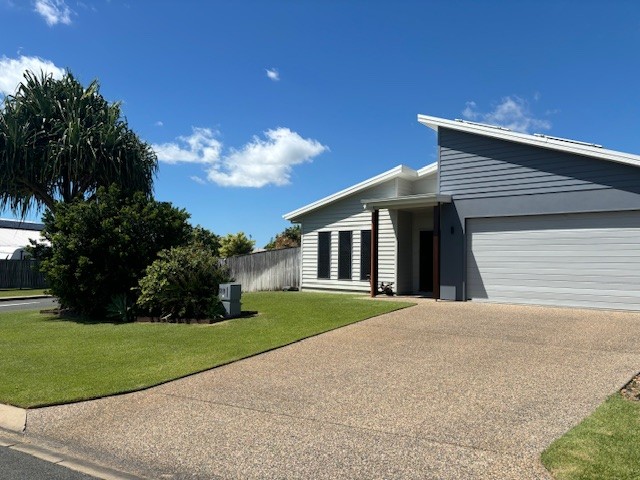 Sales Property - Beaconsfield, Qld 4740