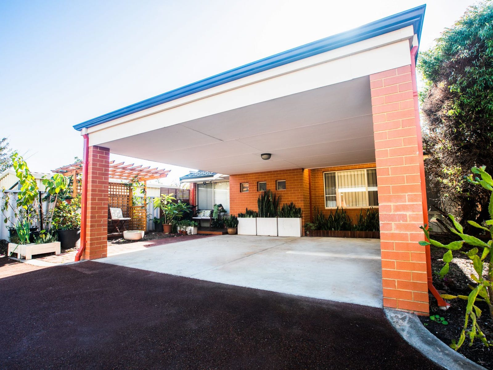 Private Listing Port Kennedy, WA 6172