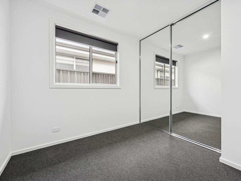 For Sale By Owner Munno Para West, SA 5115