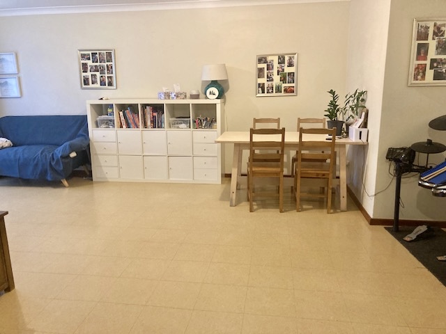 Private Rental in Melville, WA 6156