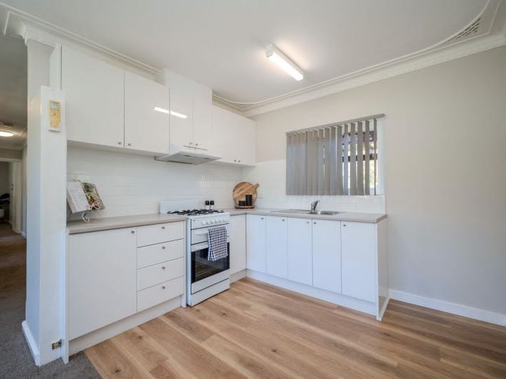 Property for Rent: Armadale, WA 6112