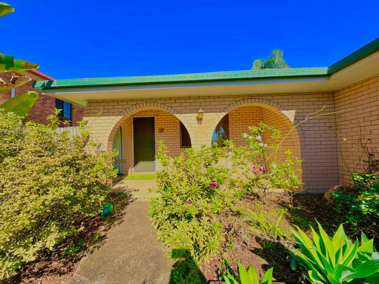 Private Rental in Jamboree Heights, Qld 4074