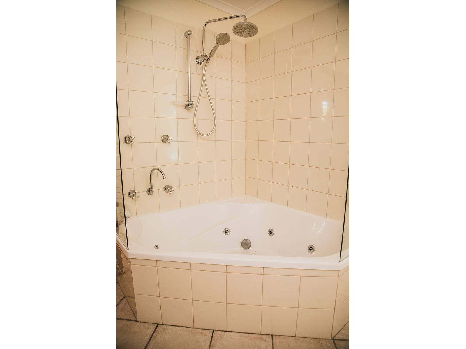 Property for Rent: Tumbarumba, NSW 2653