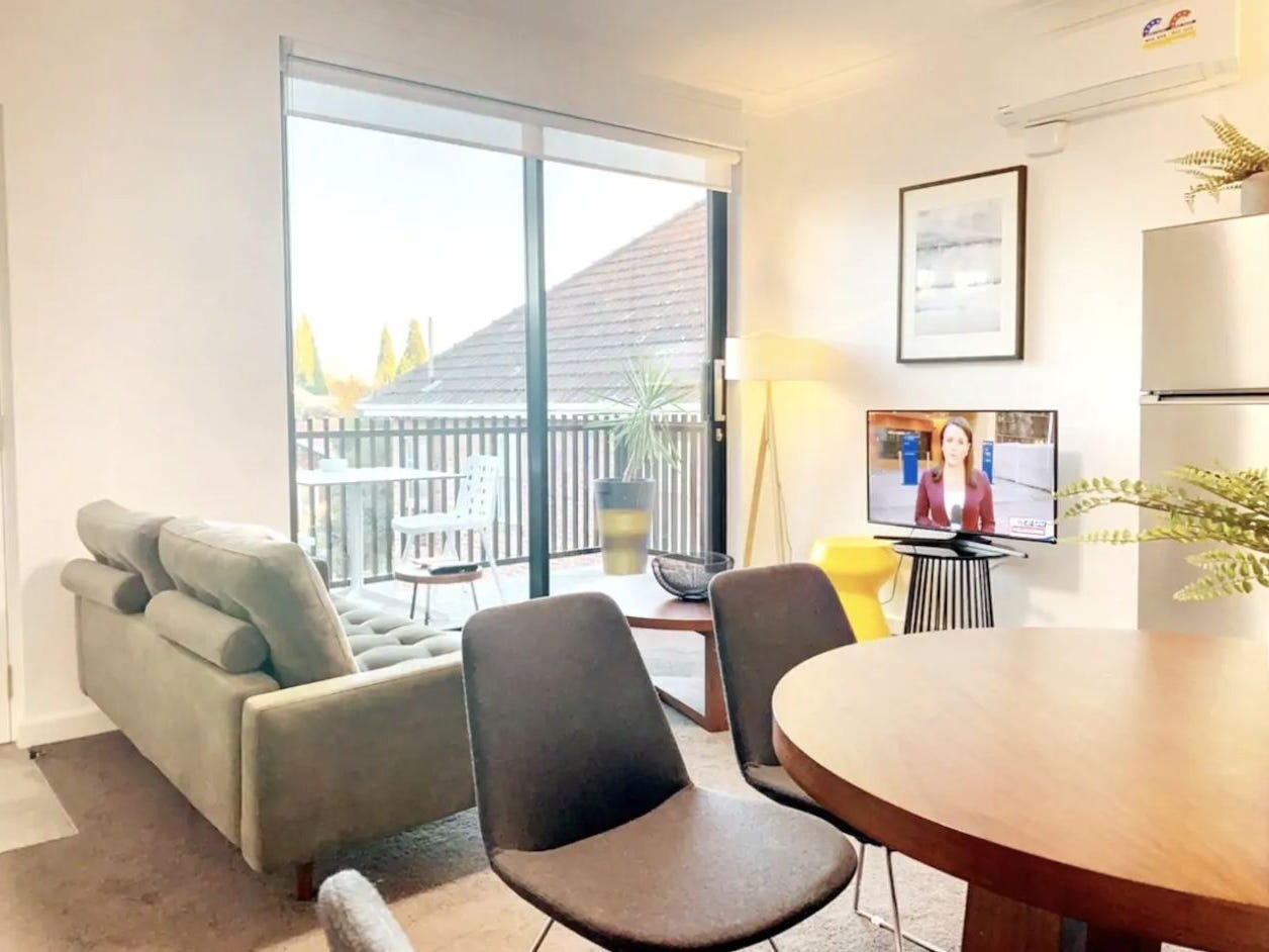 Rental Property - Elwood, Vic 3184