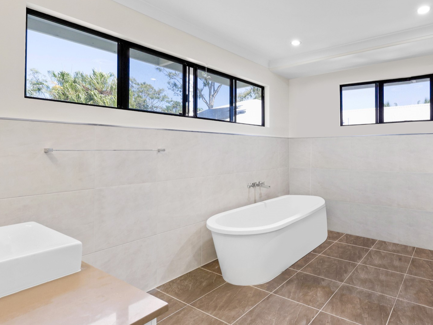 Property for Rent: Eimeo, Qld 4740