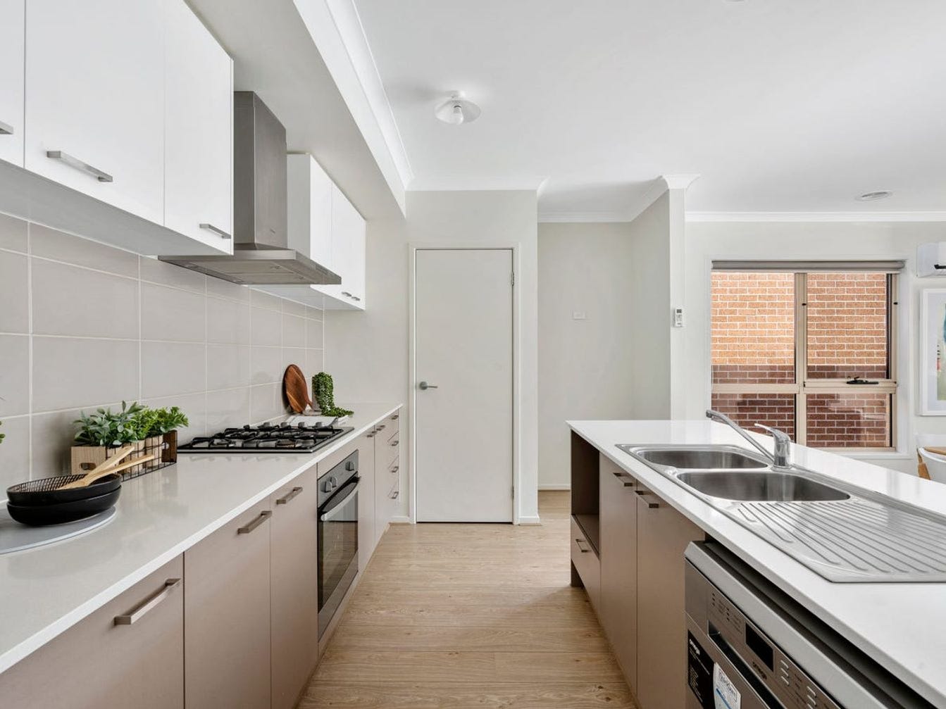 Private Rental in Armstrong Creek, Vic 3217