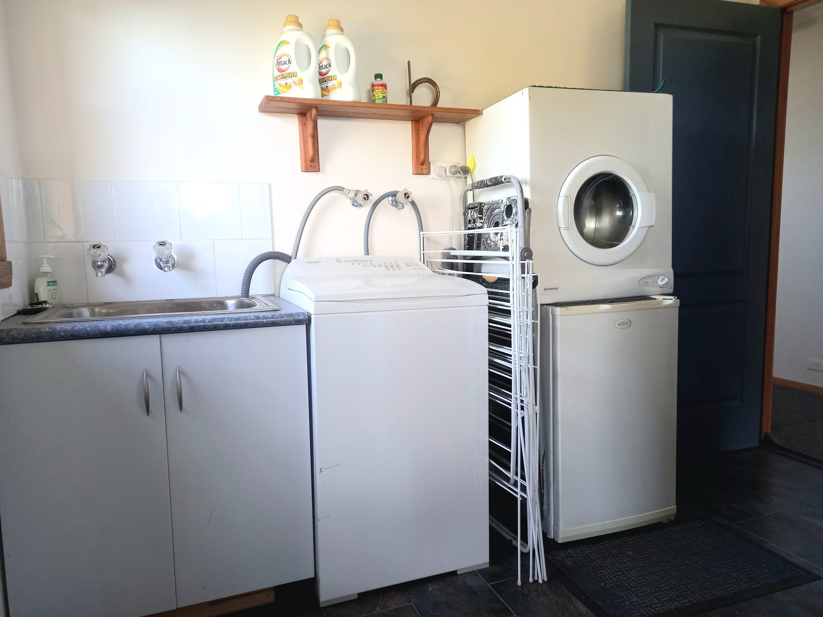 Rental Property - pUlverstone, Tas 7315