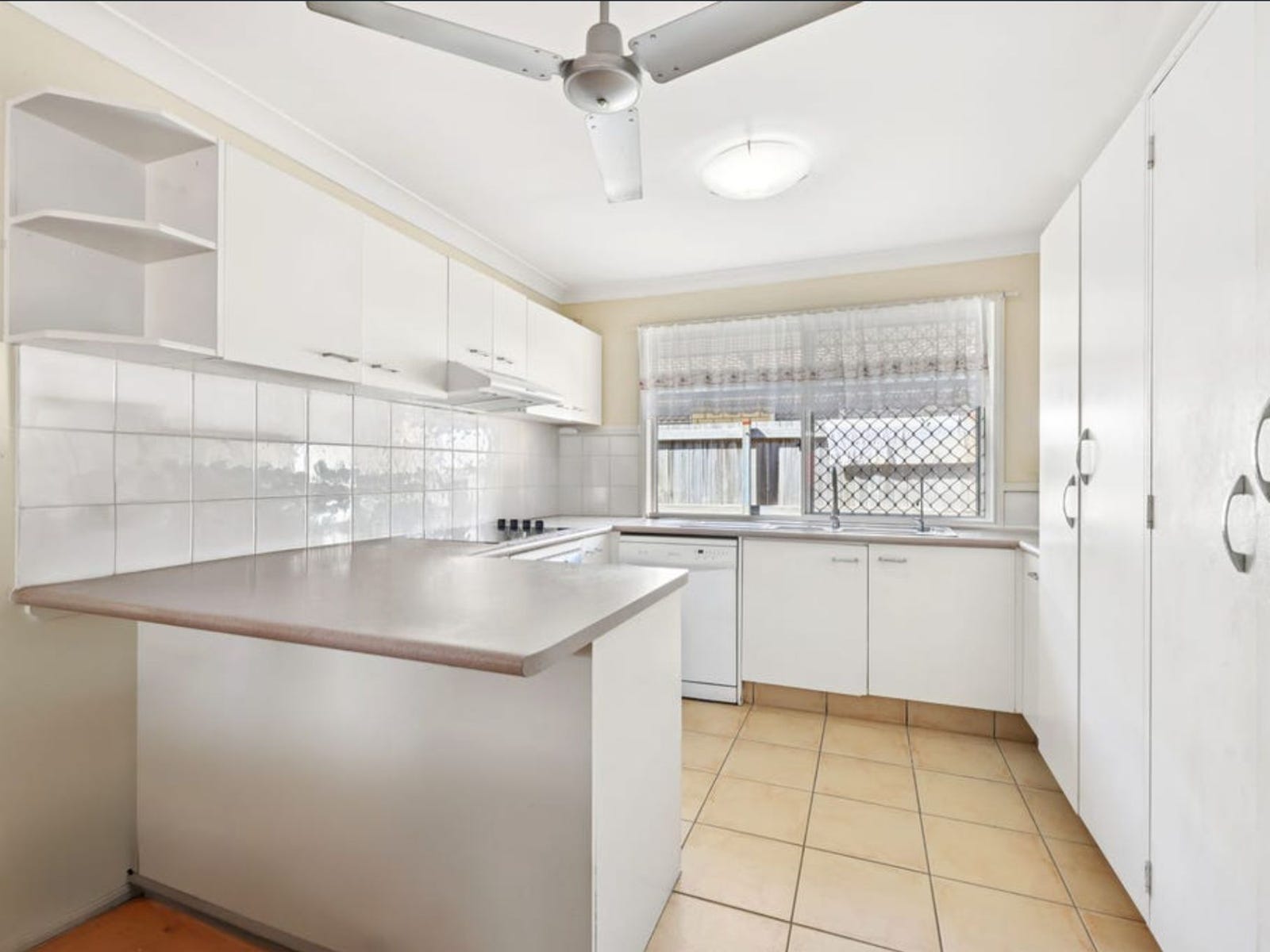 Land for sale - Parkwood, Qld 4214