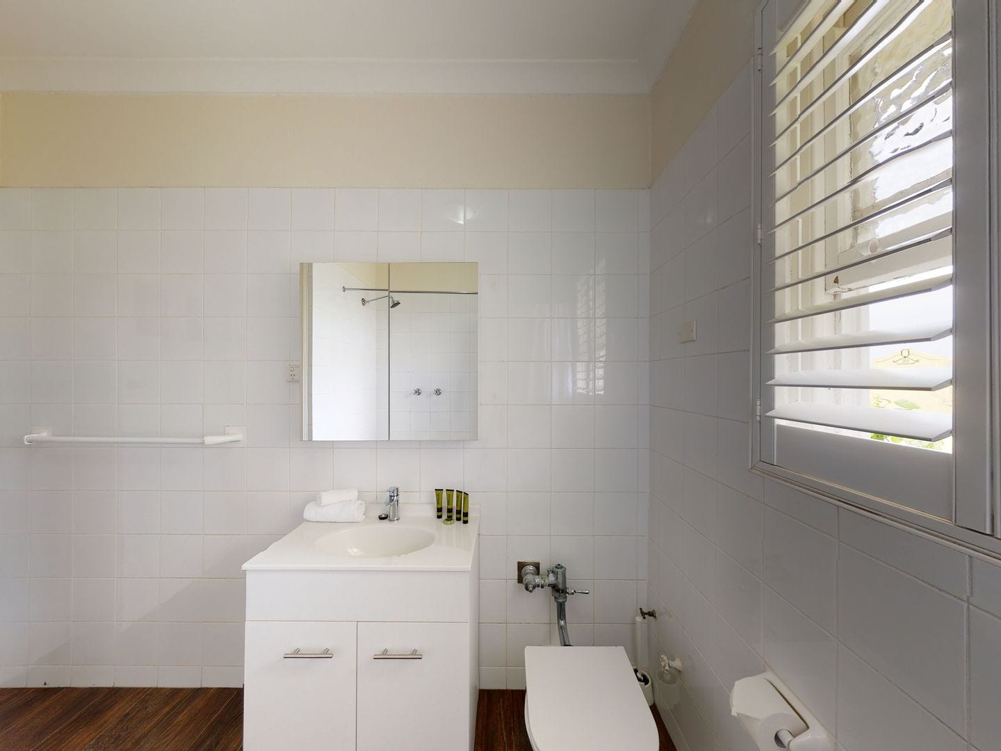 Private Rental in Edgecliff, NSW 2027