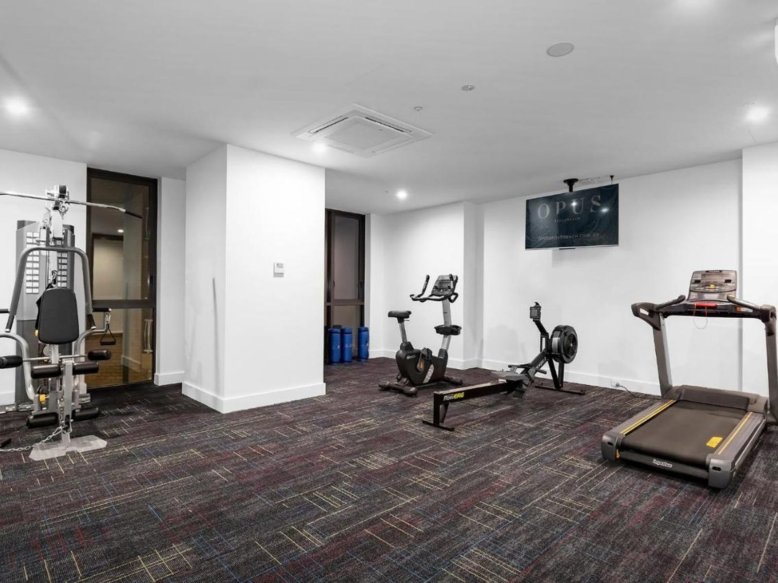 Private Rental in Broadbeach, Qld 4218