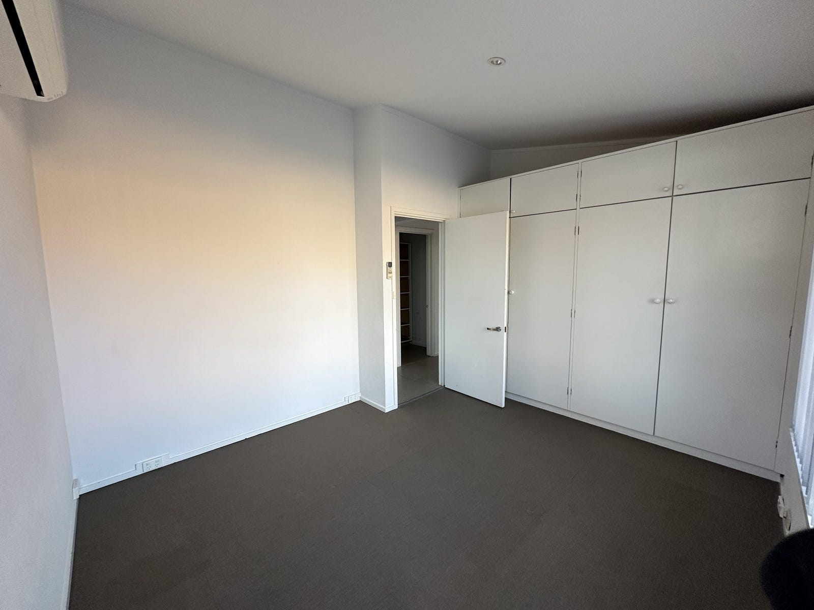 Private Rental in Attadale, WA 6156