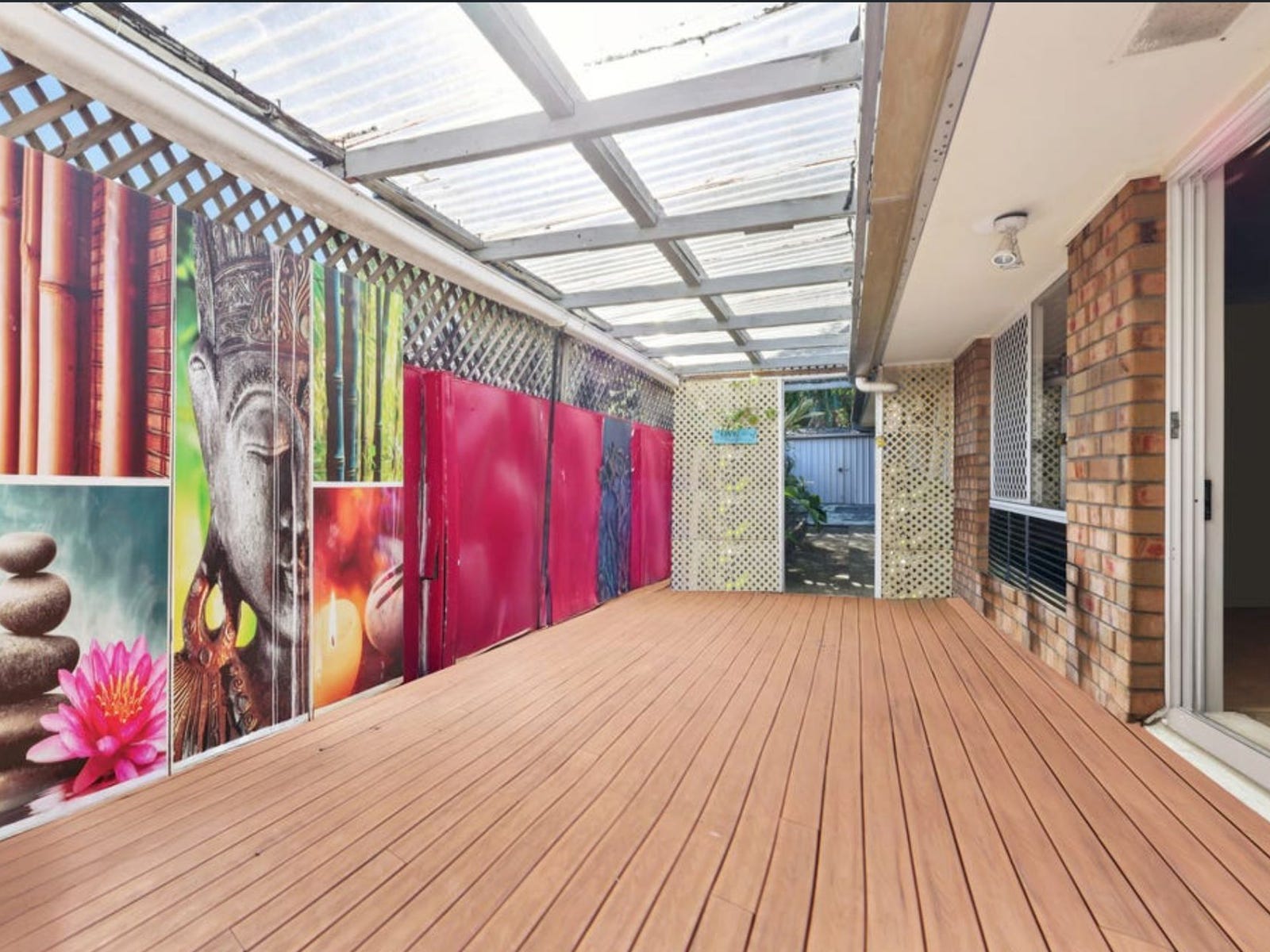 Private Rental in Parkwood, Qld 4214