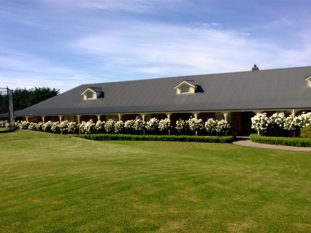 Rental Property - Gisborne, Vic 3437