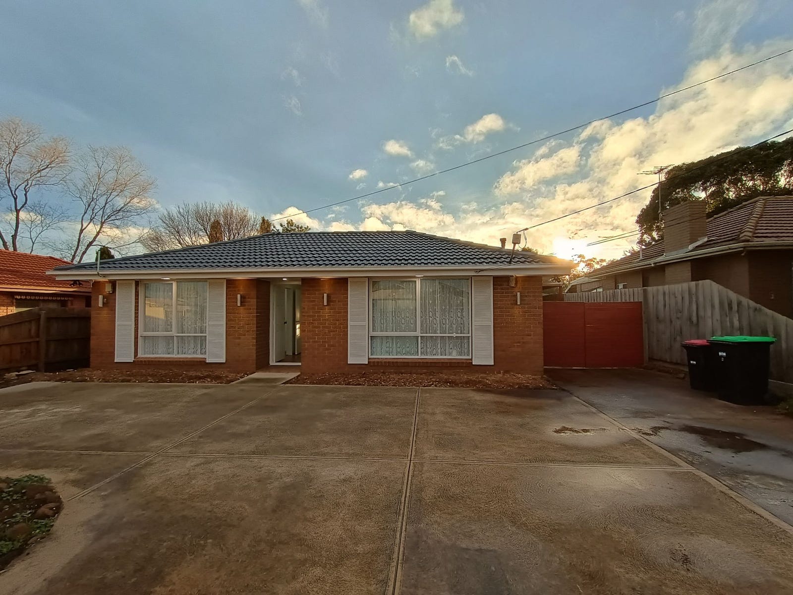 Land for sale - Melton South, Vic 3338
