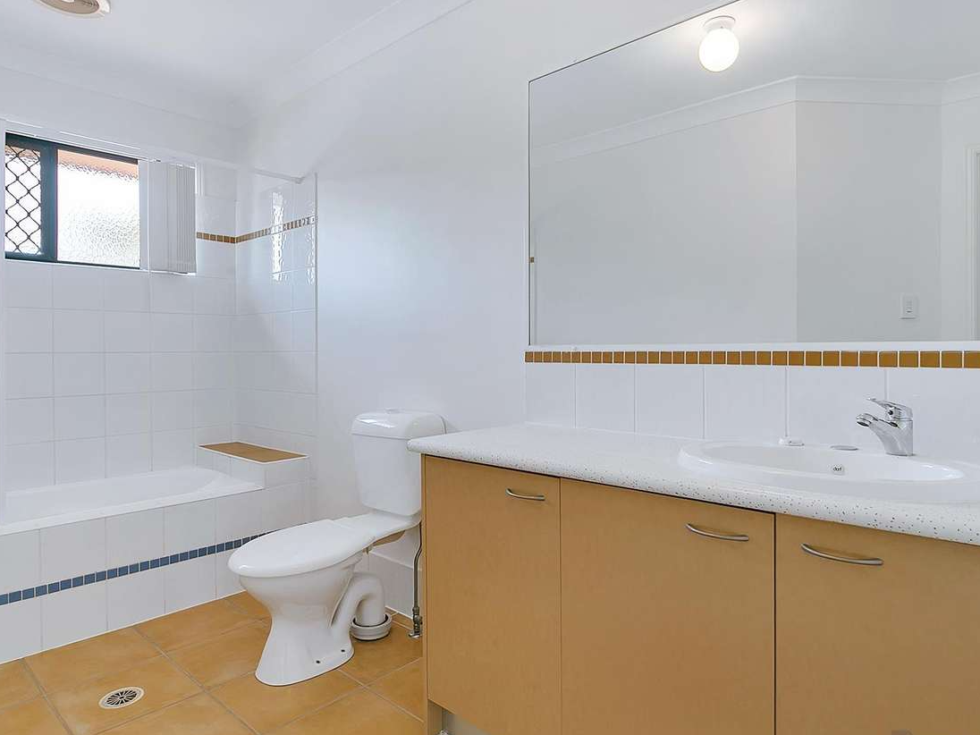 Private Rental in Kuraby, Qld 4112