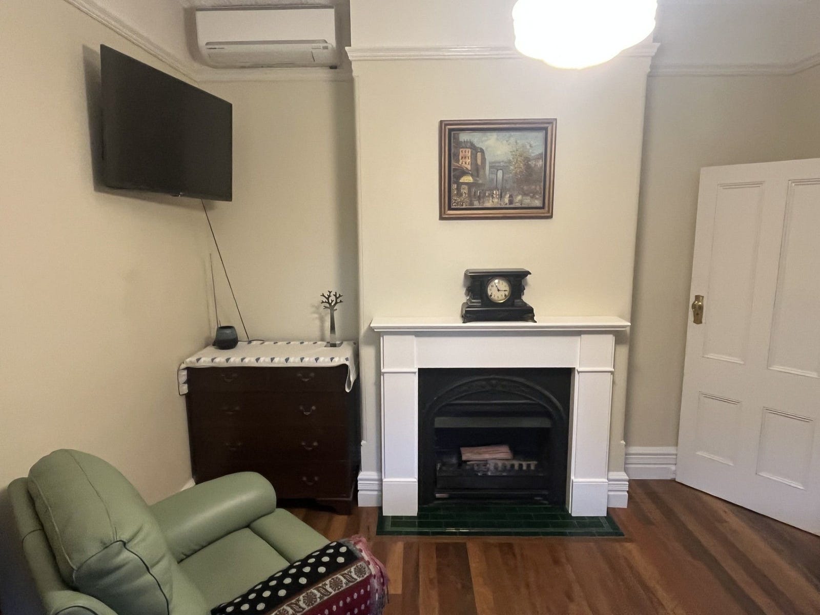 Property for Rent: Crows Nest, NSW 2065